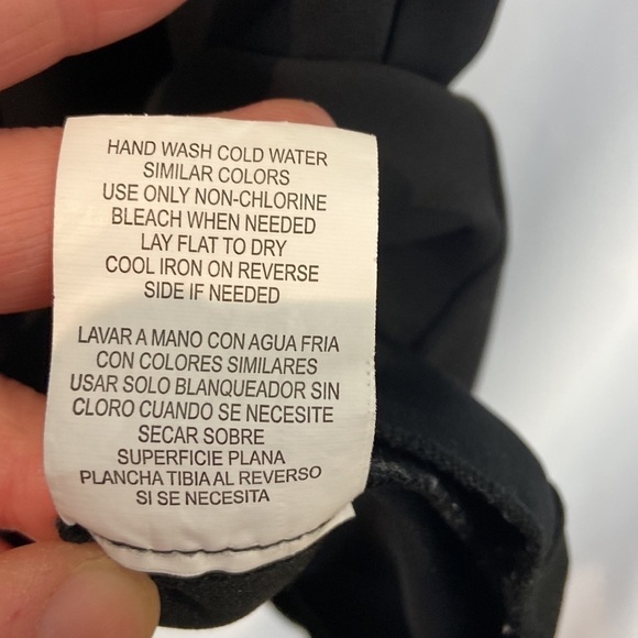 Lots of love by Speechless black chiffon lined crochet trim cold shoulder Small - Picture 7 of 8